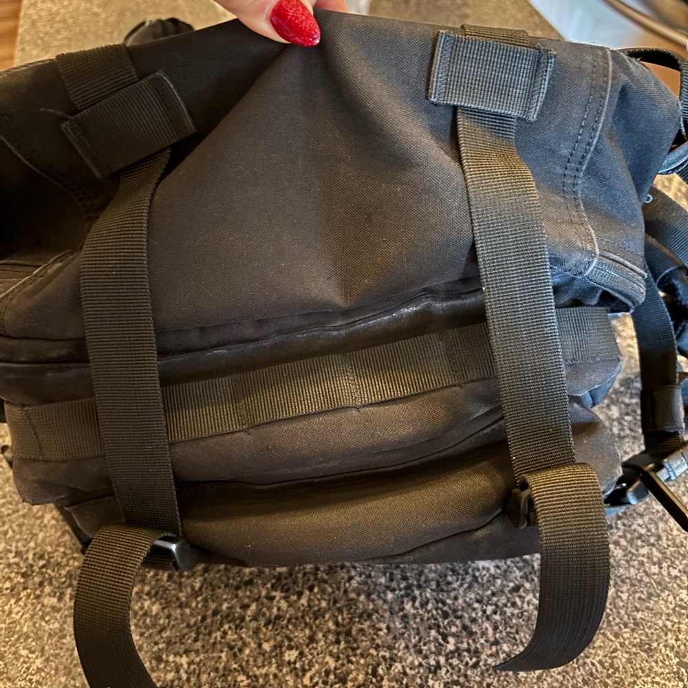 Wolfpack 35L Backpack - image 10